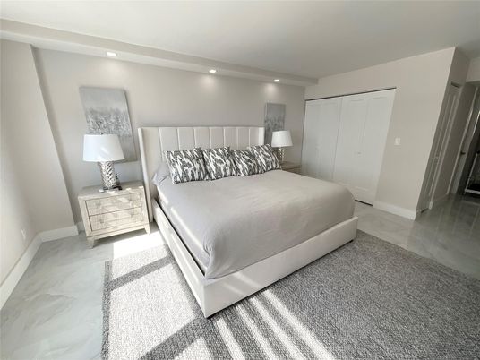 Bedroom, Interior, Marble, Recessed Lighting