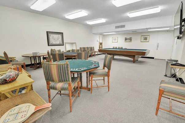 Billiard Table, Game Room, Interior
