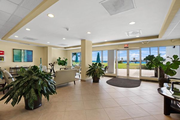 Interior, Living room, Recessed Lighting, Water