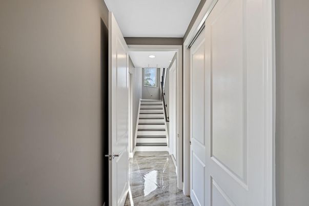 Interior, Recessed Lighting
