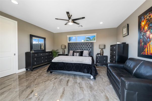 Bedroom, Interior, Recessed Lighting