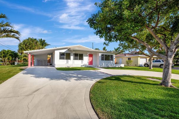 Attached, Backyard, Exterior, Facade, Ranch