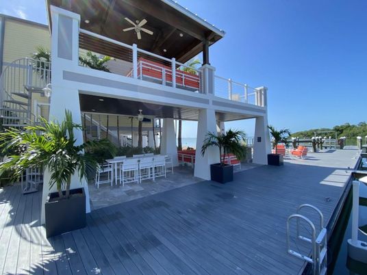 Exterior, Water