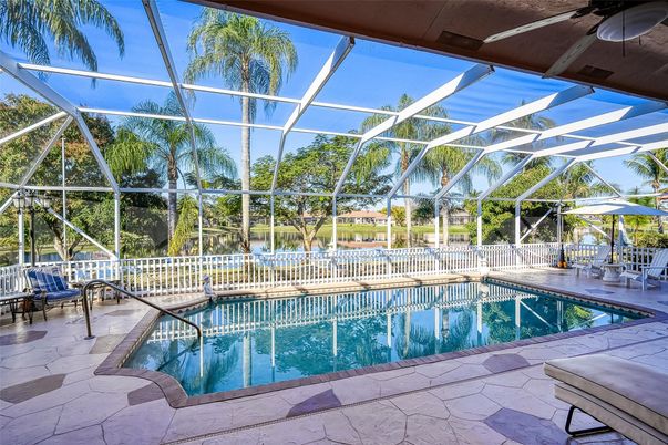Glass Ceilings, Interior, Pool, Sun Room, Water