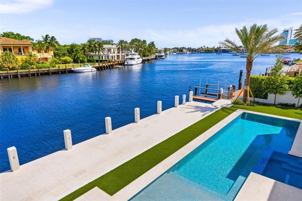 Exterior, Lake, Pool