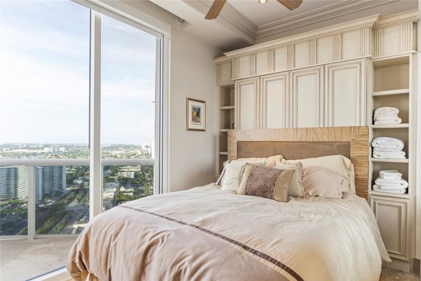 Bedroom, Interior, Water