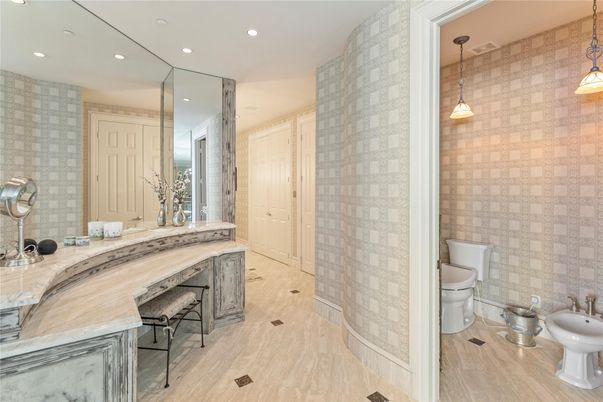 Bathroom, Interior, Pendant Lights, Recessed Lighting