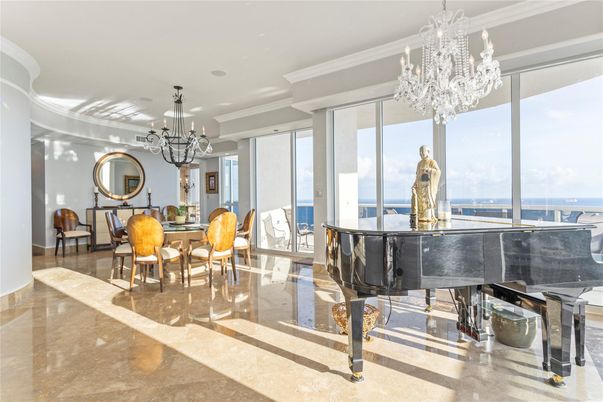 Chandelier, Dining room, Interior, Pendant Lights, Piano, Water