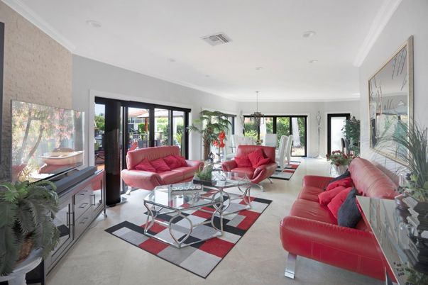 Interior, Living room, Pendant Lights, Recessed Lighting
