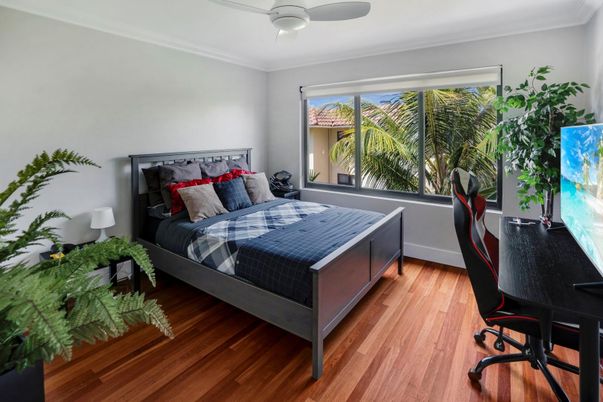 Bedroom, Home Office, Interior, Wood Texture Flooring