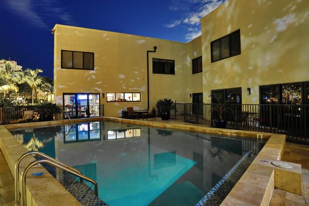 Exterior, Pool