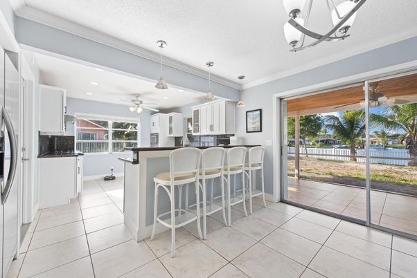 Interior, Kitchen, Pendant Lights, Recessed Lighting