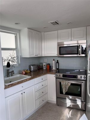 Interior, Kitchen, Stainless Steel Appliances