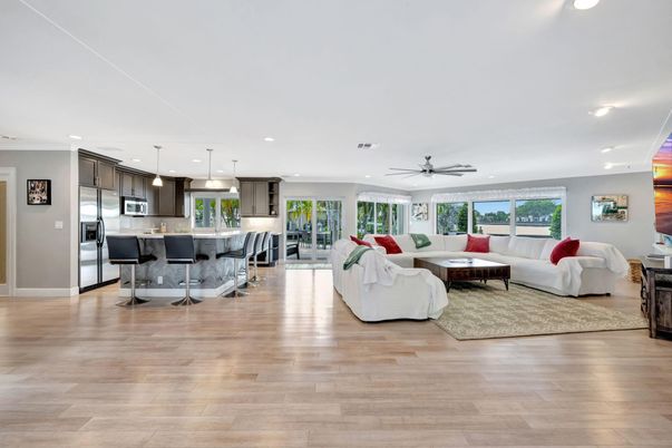 Dining room, Interior, Kitchen, Living room, Pendant Lights, Recessed Lighting, Stainless Steel Appliances, Wood Texture Flooring