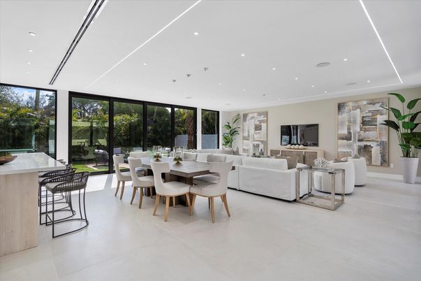 Dining room, Interior, Living room, Recessed Lighting