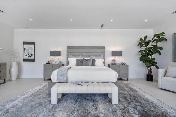 Bedroom, Interior, Recessed Lighting