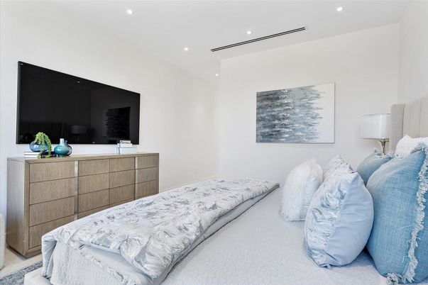 Bedroom, Interior, Recessed Lighting