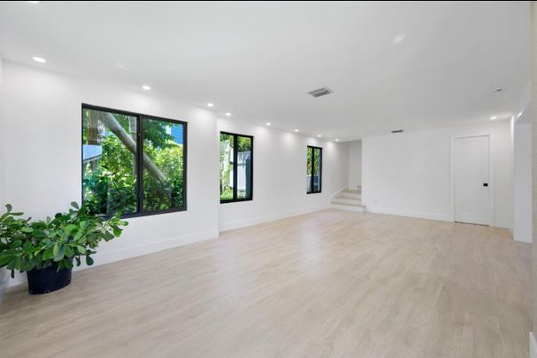 Empty room, Interior, Recessed Lighting, Wood Texture Flooring