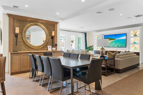Dining room, Interior, Living room, Recessed Lighting