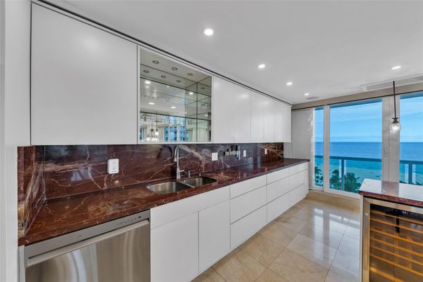 Interior, Kitchen, Recessed Lighting, Stainless Steel Appliances, Water