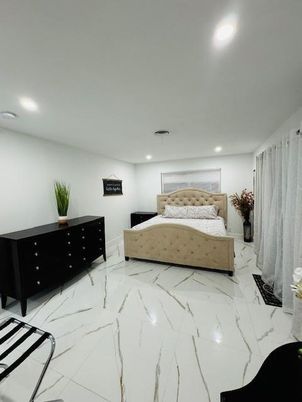 Bedroom, Interior, Marble, Recessed Lighting