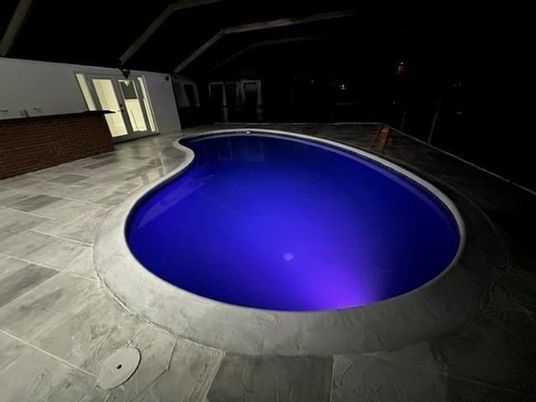 Glass Ceilings, Interior, Pool, Sun Room