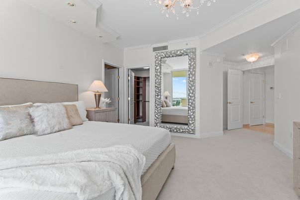Bedroom, Interior, Recessed Lighting