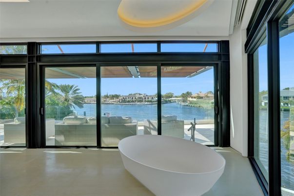 Bathroom, Free Standing Baths, Interior, Water