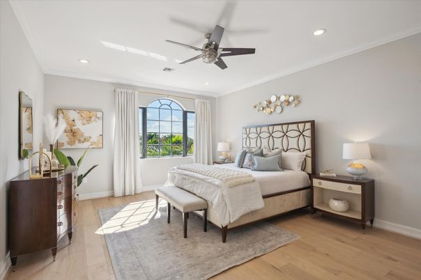 Bedroom, Interior, Recessed Lighting, Wood Texture Flooring