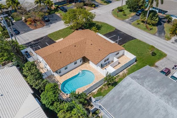 Exterior, Drone