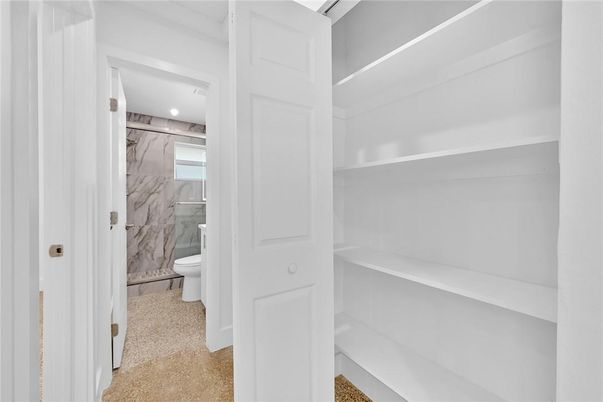 Bathroom, Interior, Marble Walls, Recessed Lighting