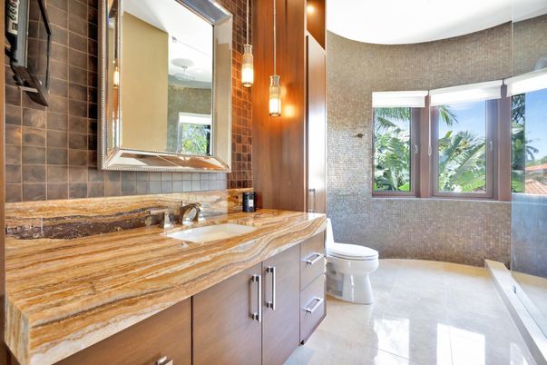 Bathroom, Interior