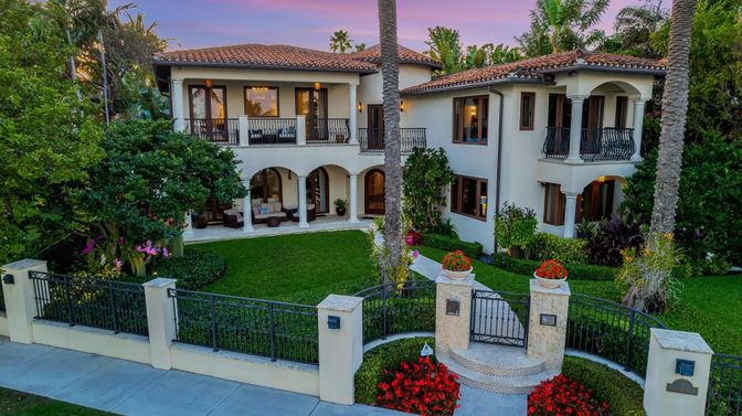 Backyard, Exterior, Facade, Spanish Mediterranean