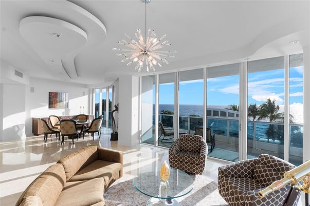 Dining room, Interior, Living room, Pendant Lights, Water