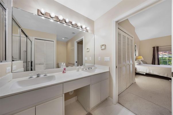 Bathroom, Dual Sink Vanities, Interior