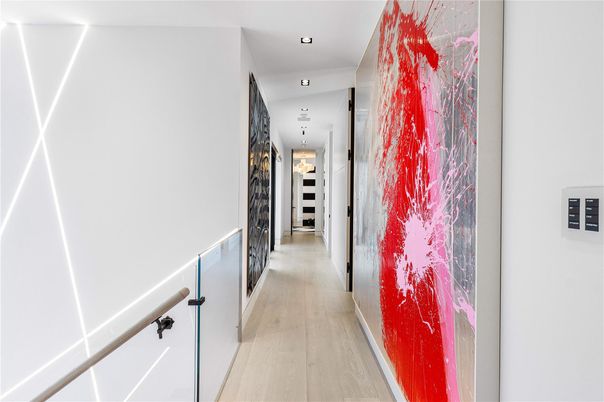 Interior, Recessed Lighting, Wood Texture Flooring