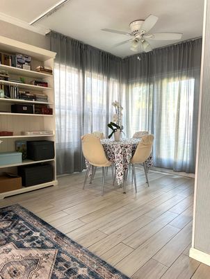 Dining room, Interior, Wood Texture Flooring