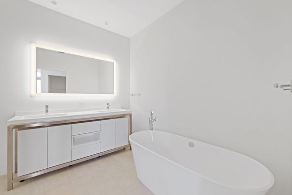 Bathroom, Dual Sink Vanities, Free Standing Baths, Interior, Recessed Lighting