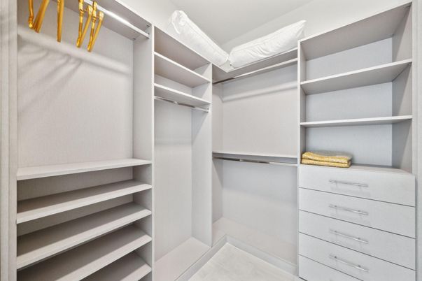Interior, Walk-in Closets