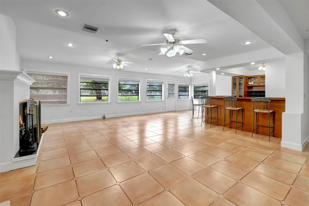 Empty room, Fireplace, Interior, Recessed Lighting