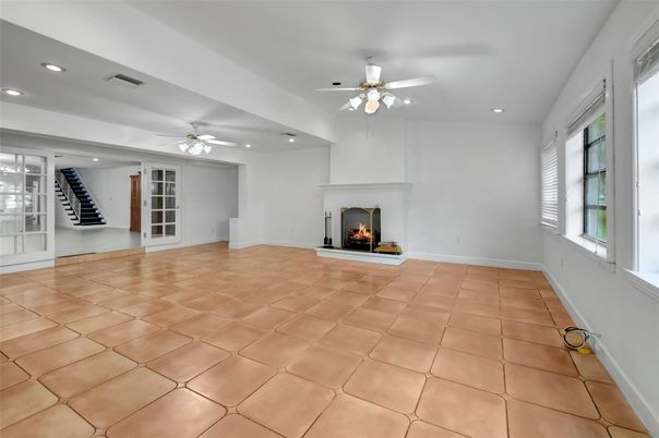 Empty room, Fireplace, Interior, Recessed Lighting
