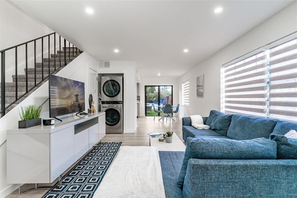 Interior, Living room, Recessed Lighting, Washer, Wood Texture Flooring