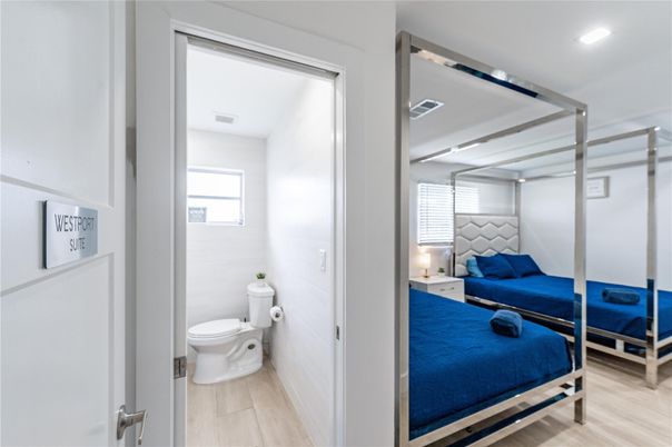 Bathroom, Bedroom, Interior, Recessed Lighting, Wood Texture Flooring