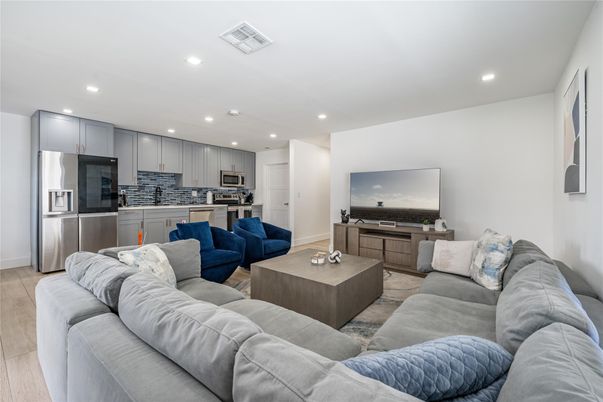Interior, Kitchen, Living room, Recessed Lighting, Stainless Steel Appliances