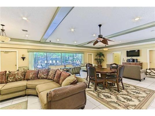 Dining room, Interior, Living room, Recessed Lighting