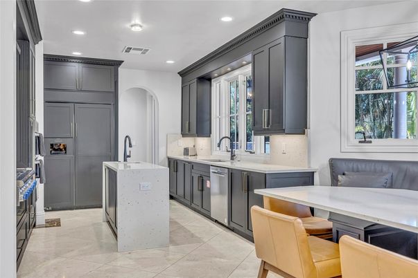Interior, Kitchen, Recessed Lighting