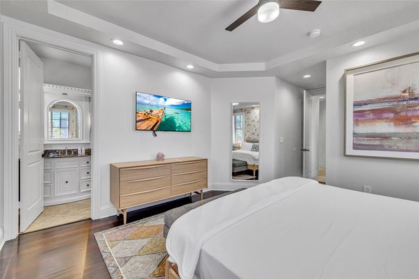 Bedroom, Interior, Recessed Lighting, Wood Texture Flooring