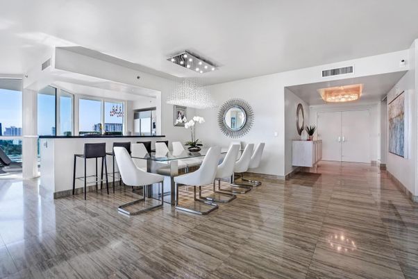 Chandelier, Dining room, Interior