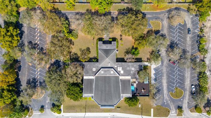 Exterior, Drone