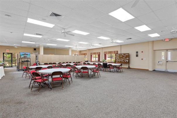 Dining room, Interior, Recessed Lighting